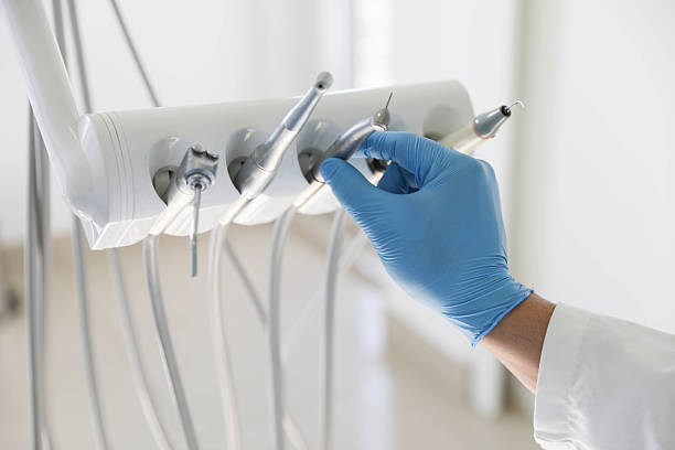 Professional Emergency Dentist technician working in Lubbock, TX
